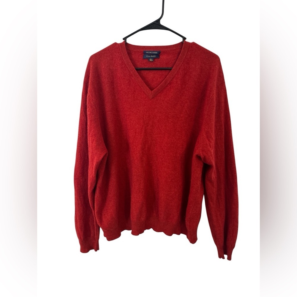 Red 100% Cashmere V-Neck Sweater -Quiet Luxury